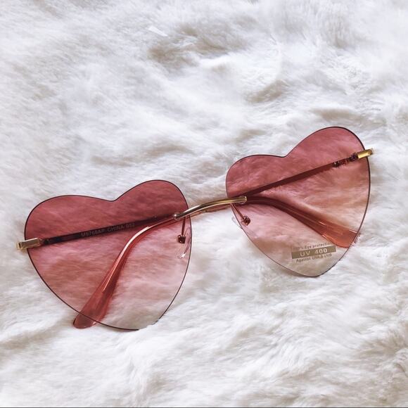 Miley Light Pink Gradient Heart Sunglasses - Picture 6 of 11